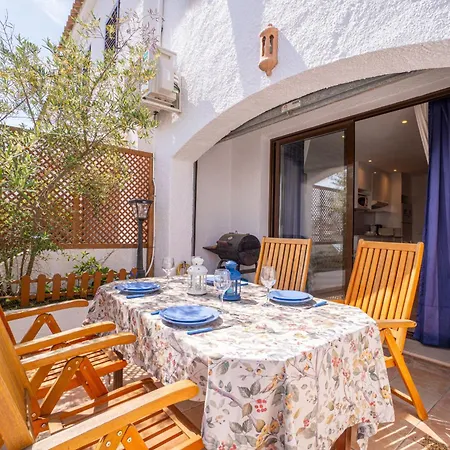 Apart-rent Casa Illa Cartago 0151 别墅